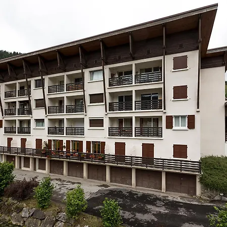 公寓 Familial Au Pied Des Pistes, 3 Chambres, 2 Salles De Bain, Garage - Proche Village - Fr-1-437-34